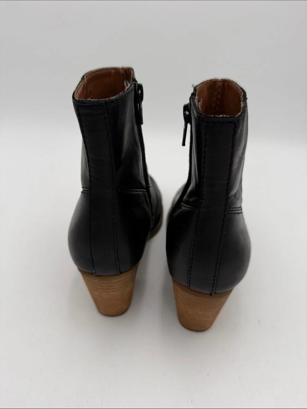 House of Harlow 1960 Black Leather Ankle Booties women Stacked Heel 6.5 M Y2K